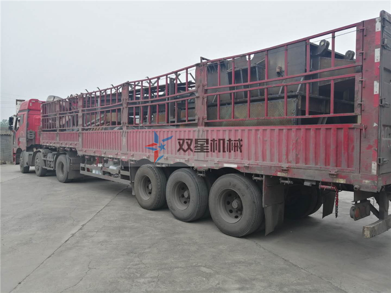 特黄一级黄色高清大片 双轴撕碎机发货现场实拍